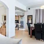 Revery & House Villa