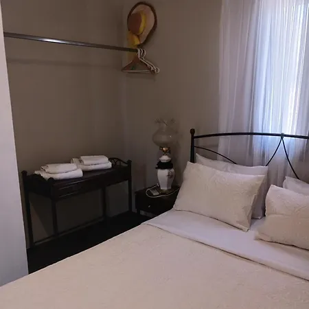 Holiday home Menta Country