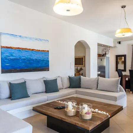 بيت للعطل Revery *